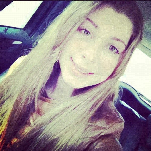 Анюта Славская