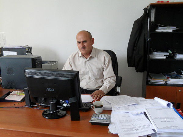 Абдулхамид Холиков