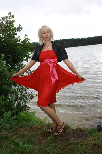 Екатерина Команова