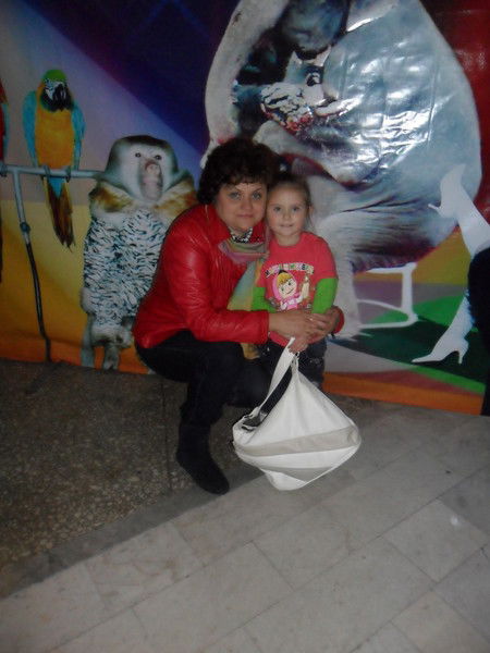 Елена Лобьян