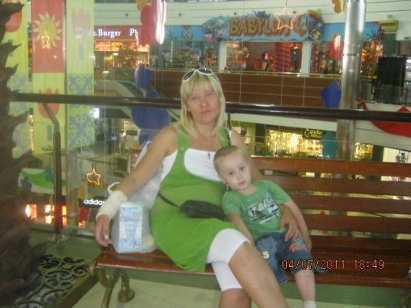 Люба Студёнова