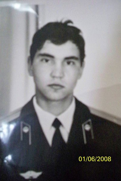 Виктор Ёлкин