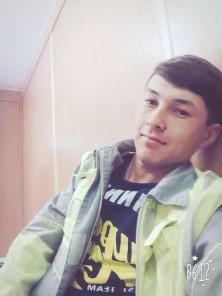 Жасур Аширов