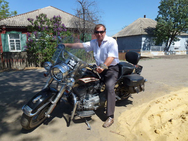 Максим Лазарев