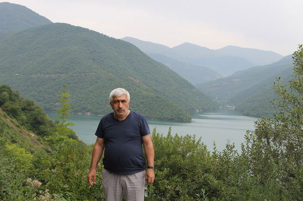 Халаддин Геюшов