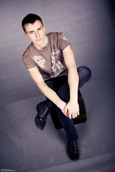 Денис Мацак