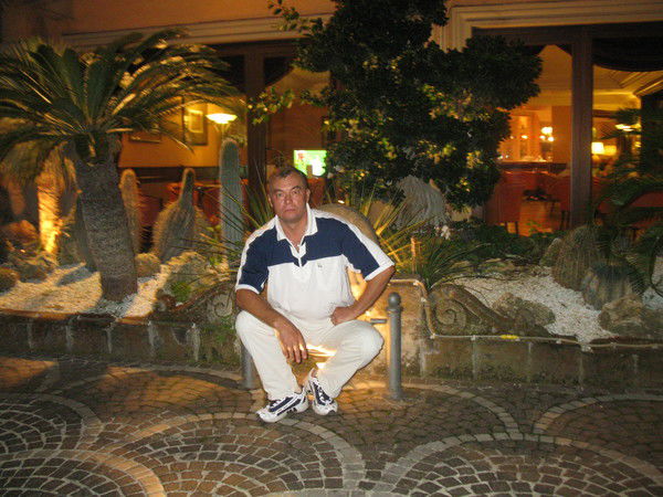 Юрий Карболин