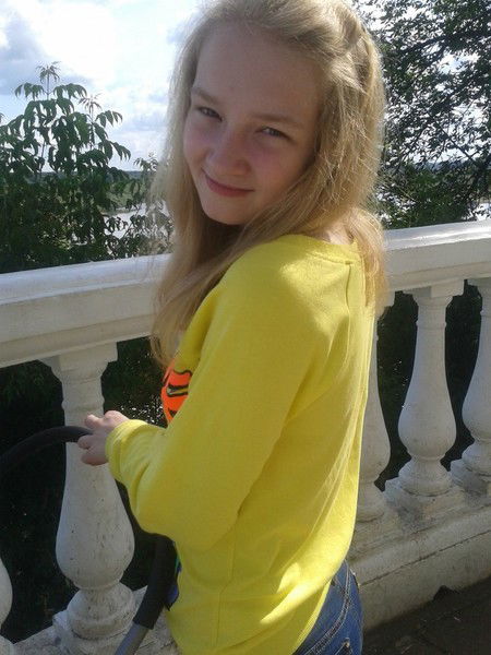 Оля Казакова