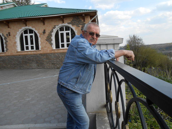 Владимир Павленко