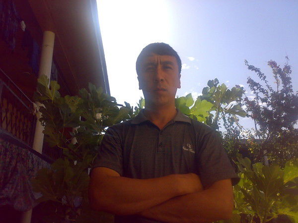 Shuhratbek Karimov