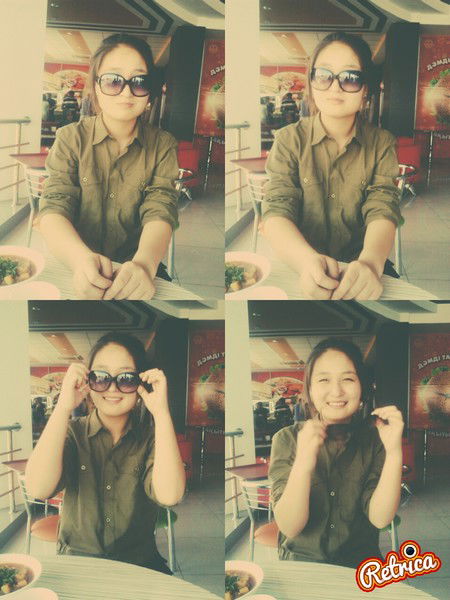 **dana** **zhaksilikova**