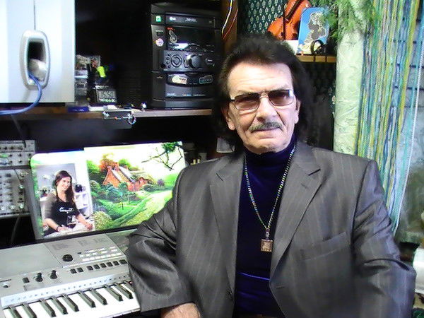 Вячеслав Колобов