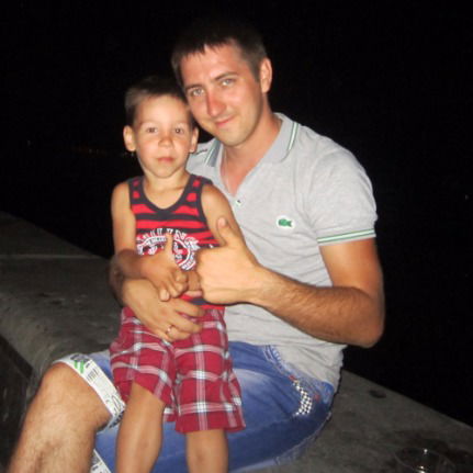 Илья Коновалов