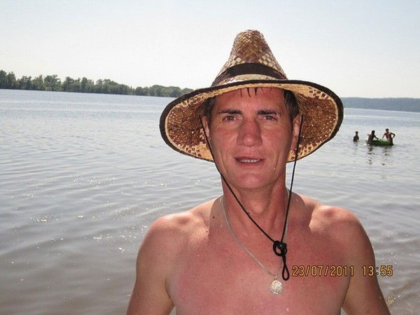 Мансур Хакимов