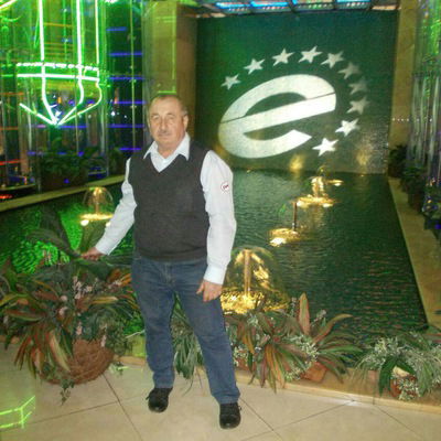 Виктор Свирин