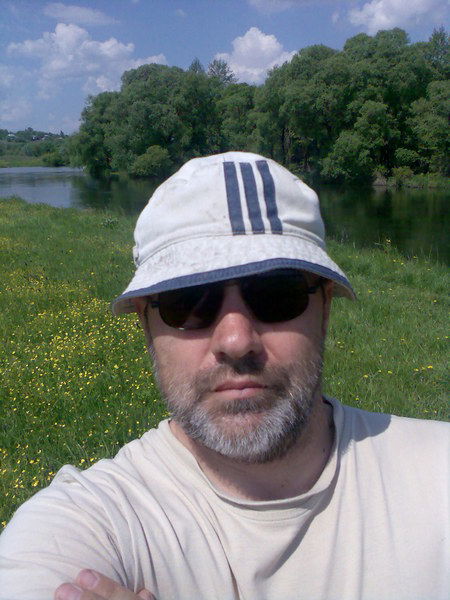 В. Султанов