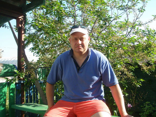 Игорь Новиков