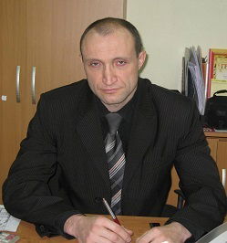 Виталий Комаров