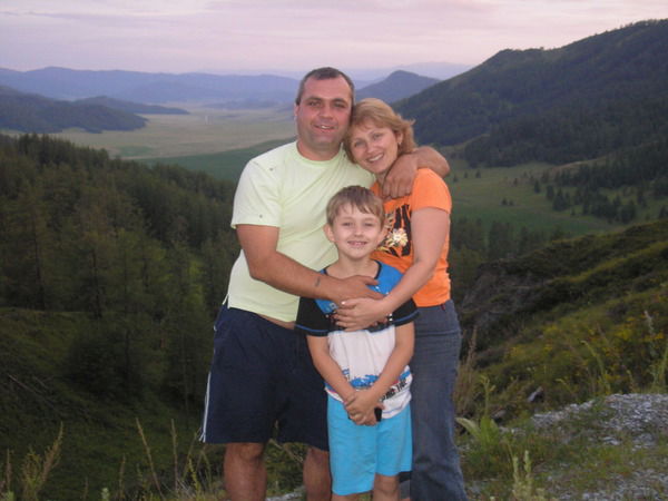 Елена Попова