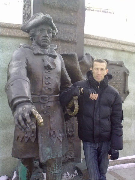 Максим Бастраков