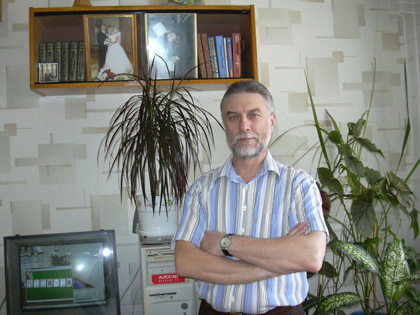 Юрий Лазарев