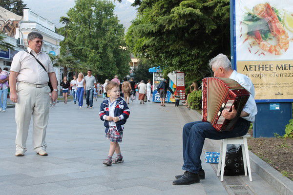 Леонид Барсученко