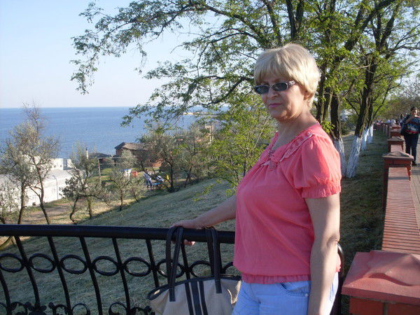 Лариса Руденко