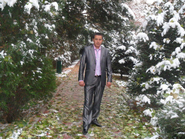 Димаш Купаров