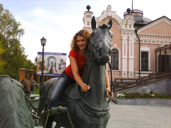 Наталья Тихомирова