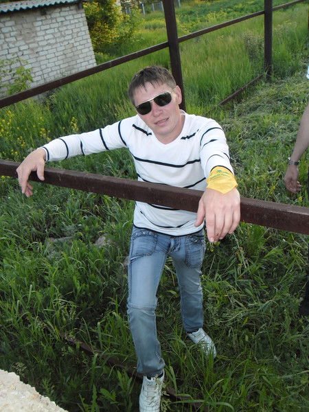 Денис Колобов