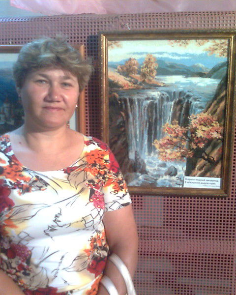 Елена Салий