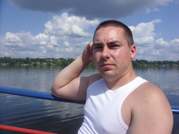 Сергей Попов