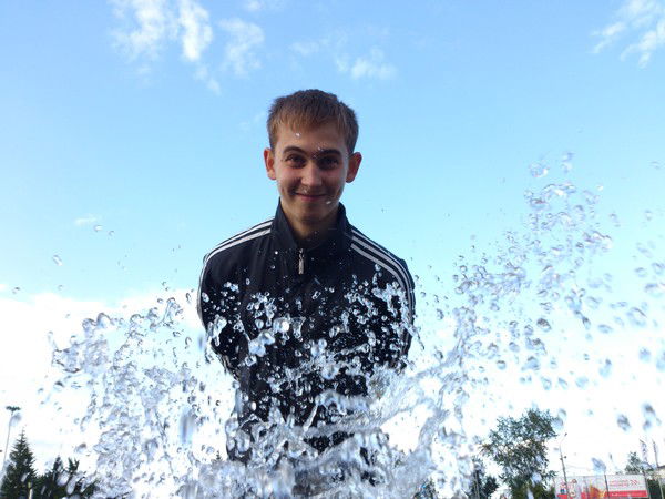 Александр Максутов