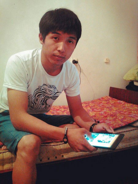 Эркин Бороев