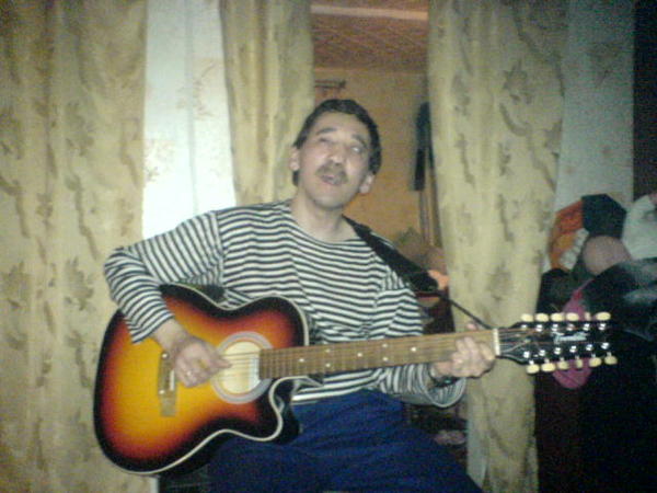 Слава Четвернин