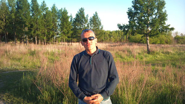 Женя Шоломов