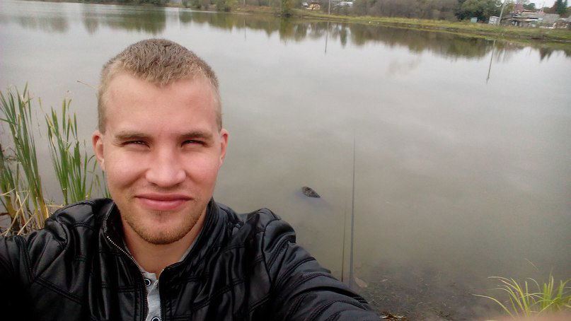 Максим Иванов