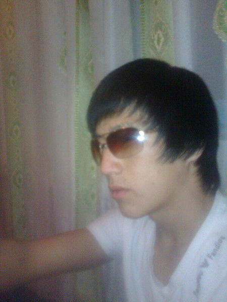 Еркiн Сериков