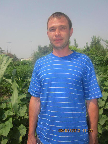 Виталий Кноль