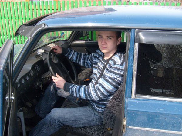 Иван Изотов