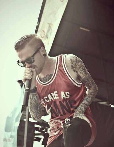 Денис Носанов