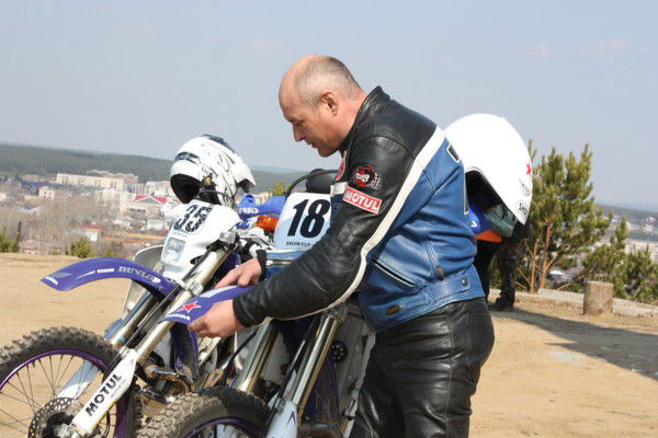 Владимир Паршуков