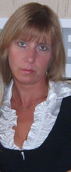 Таня Можугова