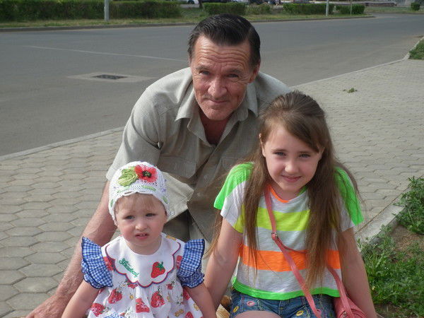 Александр Неуймин