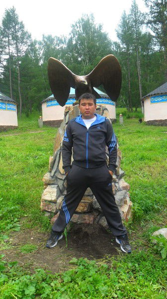 Дамир Саяков