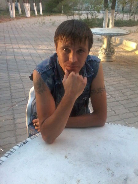 Владимир Попов