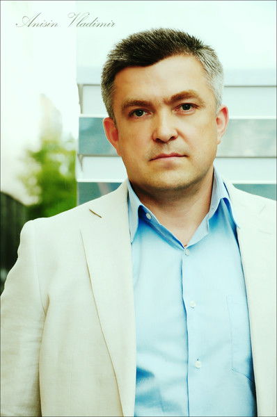 Владимир Анисин