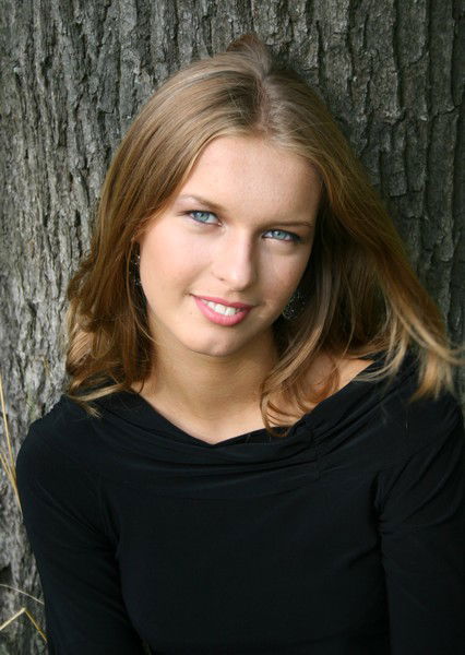 Анастасия Столбова