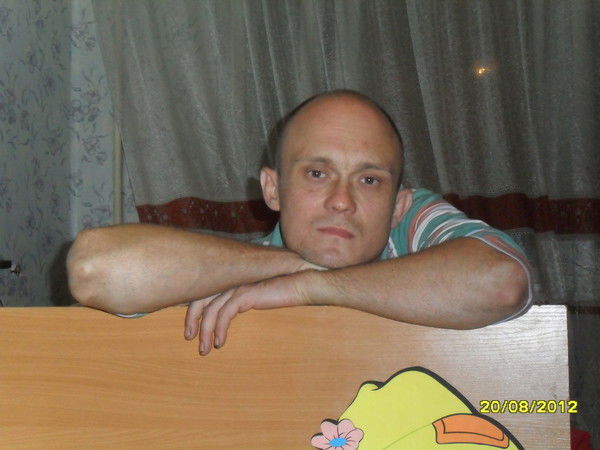 Володя Петров