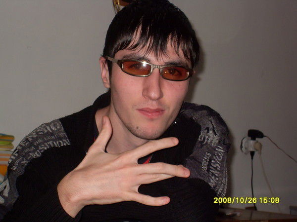 Неизвестно Неизвестно